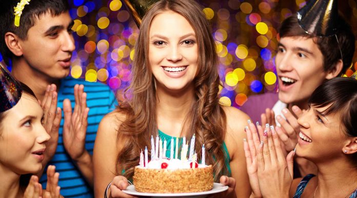 110 Frases para felicitar cumpleaños: encuentra tu felicitación ideal Frases para felicitar cumpleaños