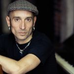 30 Frases de Fito y Fitipaldis, el grupo más rockabilly