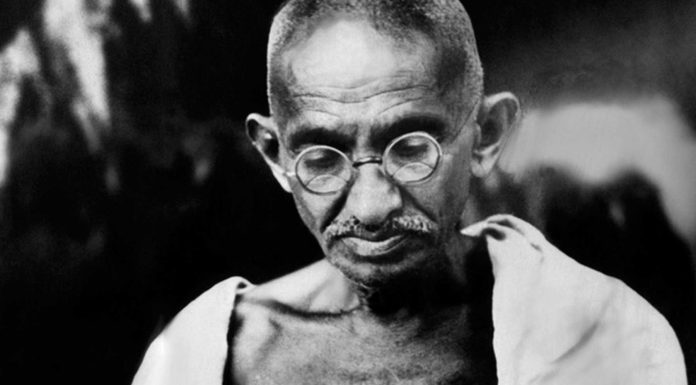 150 Frases de Mahatma Gandhi | Admirado líder espiritual Frases de Mahatma Gandhi