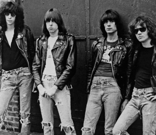 50 Frases de Punk | El género rebelde que marcó una época Frases de Punk