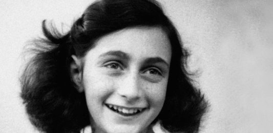 100 frases de Ana Frank | Un diario en contra de guerra Frases de Anna Frank