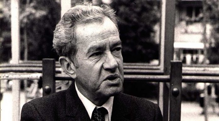 80 Frases de Juan Rulfo: el escritor mexicano que amaba a su país Frases de Juan Rulfo