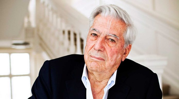 130 Frases de Mario Vargas Llosa | El Premio Nobel peruano Frases de Mario Vargas Llosa