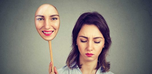 220 Frases para gente falsa, una lucha contra la hipocresía frases para gente falsa