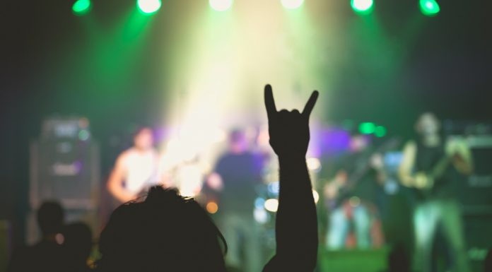 30 Frases de Heavy Metal | Contundencia y exceso musical Frases de Heavy Metal