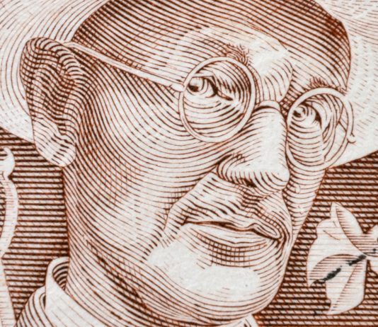 90 Frases de Hermann Hesse | El escritor pacífico y místico Frases de Hermann Hesse