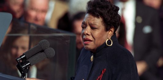 130 Frases de Maya Angelou | La escritora que denuncia el racismo Frases de Maya Angelou