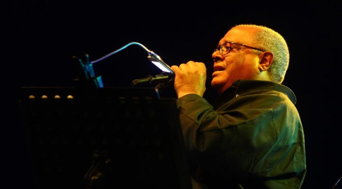 30 Frases de Pablo Milanés | La guitarra crítica de la Revolución Cubana Frases de Pablo Milanés