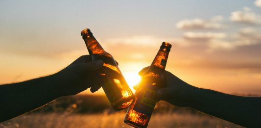 50 Frases de Cerveza | La bebida milenaria adorada por todo el mundo Frases de Cerveza