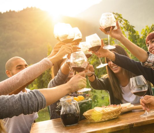 150 Frases de Vino | La bebida que no puede faltar en tu mesa Frases de Vino