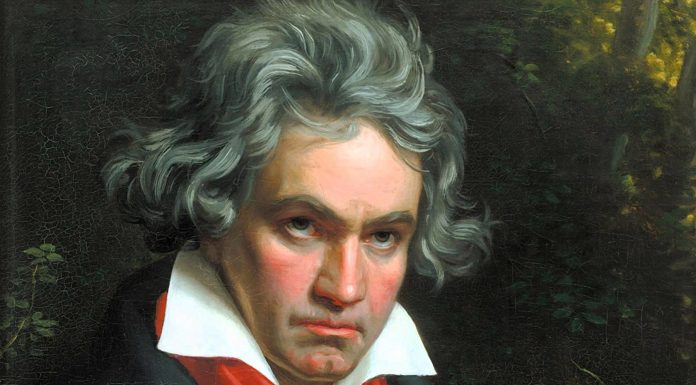 70 Frases de Beethoven | La música como amante incondicional Frases de Beethoven