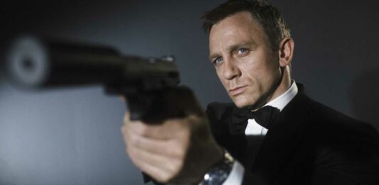 30 Frases de James Bond | El agente sofisticado con seguridad insolente