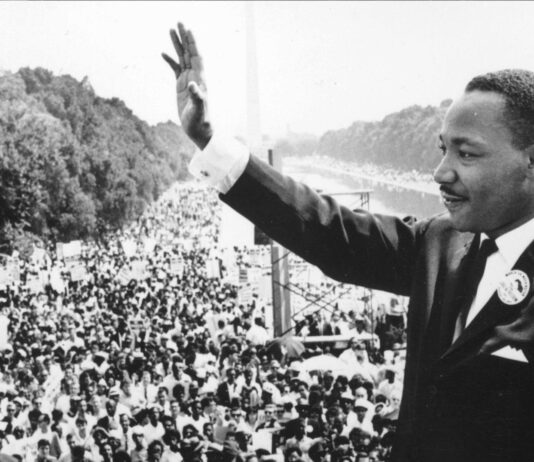 180 Frases de Martin Luther King | La voz de los derechos civiles afroamericanos. Frases de Martin Luther King