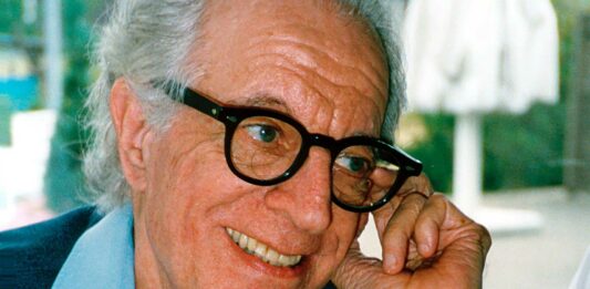 70 Frases de Albert Ellis | Sanación a través de los pensamientos Frases de Albert Ellis