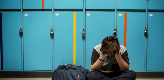 150 Frases de Discriminación | Una barrera para la solidaridad frases de discriminación