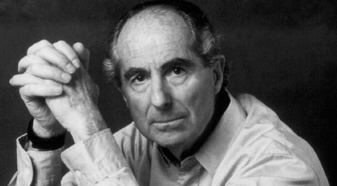 70 Frases de Philip Roth | Un escritor irónico y cautivador