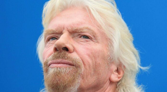 90 Frases de Richard Branson | El magnate querido por la pantalla frases de Richard Branson