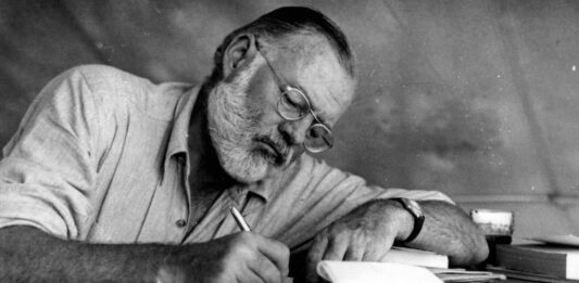 10 Libros de Hemingway | El genio escritor eterno incomprendido Libros de Hemingway