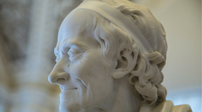 10 Libros de Voltaire | Filosofía e ironía en una prosa exquisita Libros de Voltaire