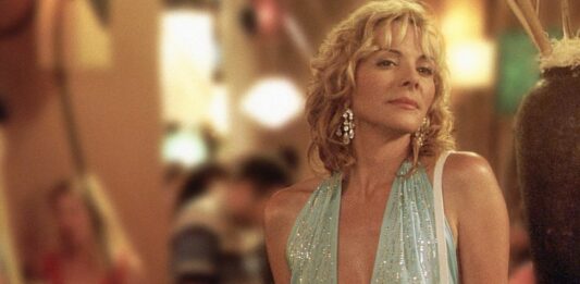 40 Frases de Samantha Jones | El arquetipo de mujer moderna 15 Frases de Samantha Jones El arquetipo de mujer moderna