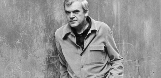 50 Frases de La insoportable levedad del ser | Enigmas del amor y del sexo Frases de La insoportable levedad del ser