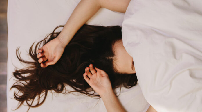 30 Afirmaciones positivas para dormir | ¡Sueña cosas increíbles! afirmaciones para dormir