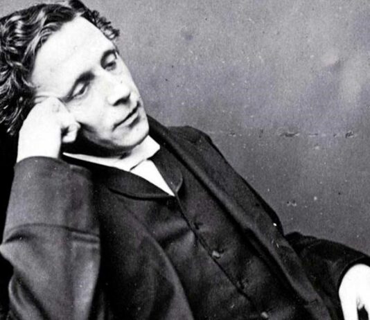 10 Libros de Lewis Carroll | Portal entre la fantasía y la realidad