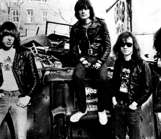 30 Frases de Los Ramones | La verdadera esencia del Punk los ramones frases