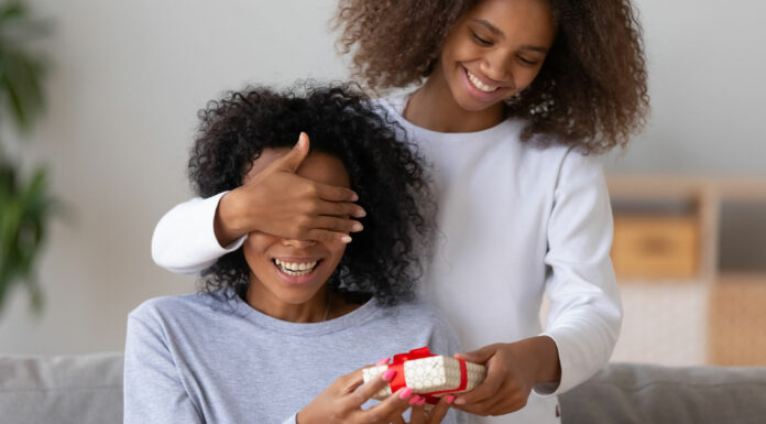 7 de las mejores frases para dar un regalo sorpresa mejores frases para dar un regalo