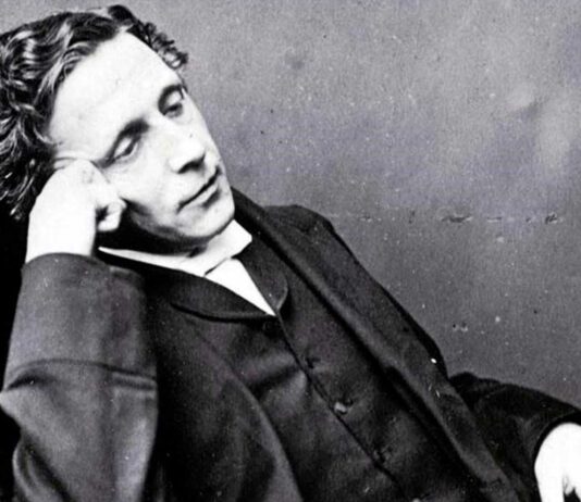 11 Frases de Lewis Carroll | El matemático y escritor más fantástico frases de Lewis Carroll