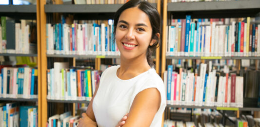 5 beneficios de estudiar una maestría en traducción literaria beneficios estudiar maestria traduccion literaria