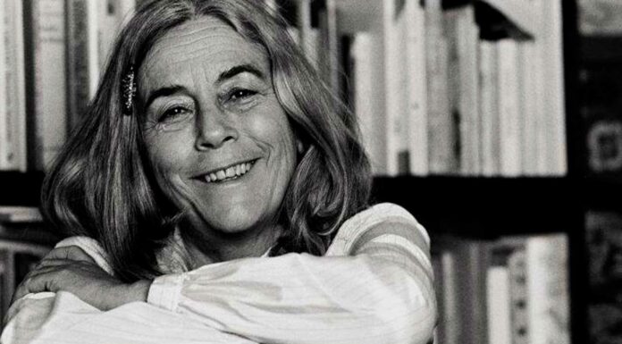 17 Frases de Carmen Martín Gaite | Autora española del siglo XX frases de Carmen Martín Gaite