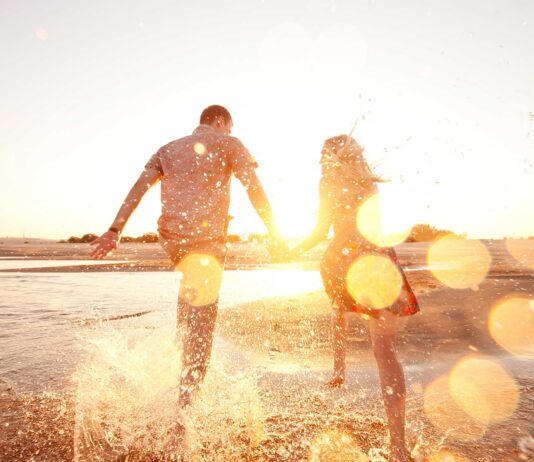 17 Frases de amor de verano | Sol, playa y muchos sentimientos frases de amor de verano