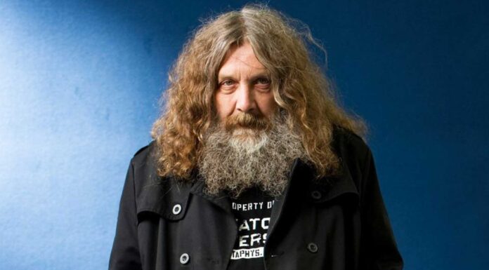 25 Frases de Alan Moore | Uno de los mejores creadores de cómics Alan Moore y sus frases más destacadas