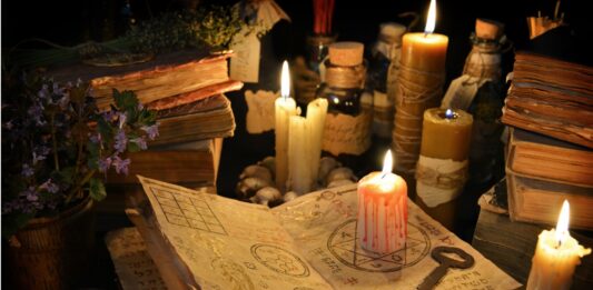 10 Libros de Brujas | Historias reales y de ciencia ficción sobre brujería Libros de Brujas