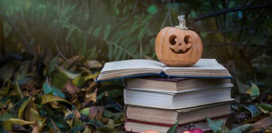 5 Poemas de Halloween | Versos sin miedo para niños y adultos Poemas de Halloween