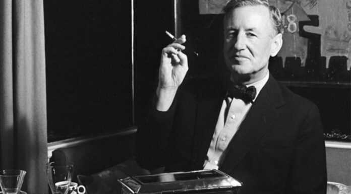 10 frases de Ian Fleming: el creador del Agente 007 frases de Ian Fleming