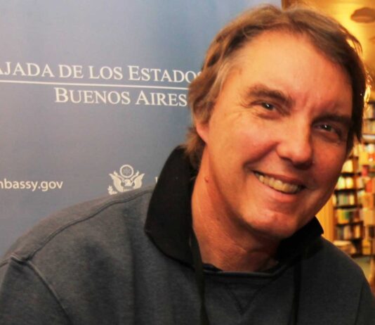 24 frases de John Katzenbach | El autor del psicoanalista frases de john katzenbach