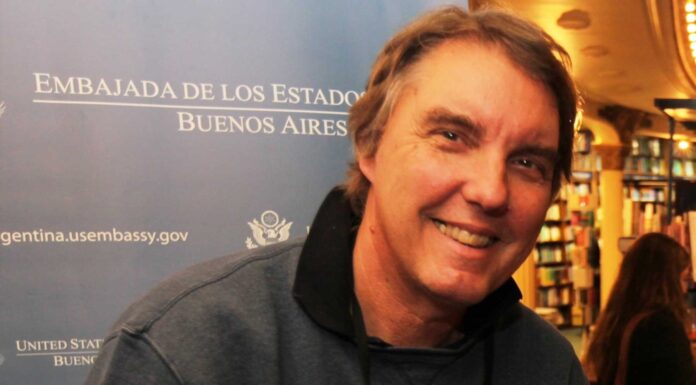 24 frases de John Katzenbach | El autor del psicoanalista frases de john katzenbach