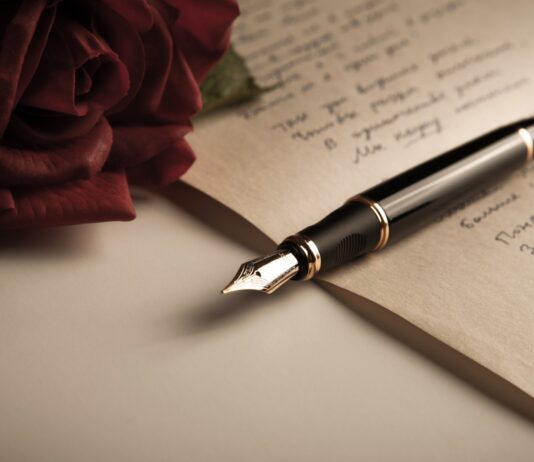 5 Poemas de amor prohibido | El amor y el dolor en palabras Poemas de amor prohibido