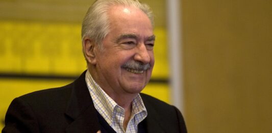 10 Libros de Álvaro Mutis | El mar, la aventura y la pasión Libros de Álvaro Mutis