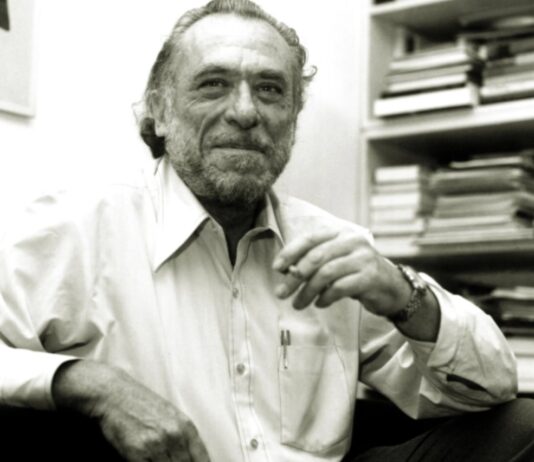 ¿Quién fue Charles Bukowski? | Símbolo de la decadencia americana Quién fue Charles Bukowski
