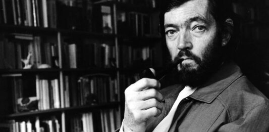 ¿Quién fue Julio Cortázar? | Palabras que quiebran el tiempo y el espacio Quién fue Julio Cortázar