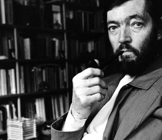 ¿Quién fue Julio Cortázar? | Palabras que quiebran el tiempo y el espacio Quién fue Julio Cortázar
