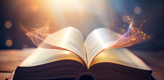 ¿Qué son los movimientos literarios? | Transversales en la literatura ¿Qué son los movimientos literarios?