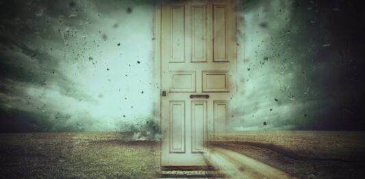 8 obras literarias del surrealismo | La corriente del subconsciente obras literarias del surrealismo