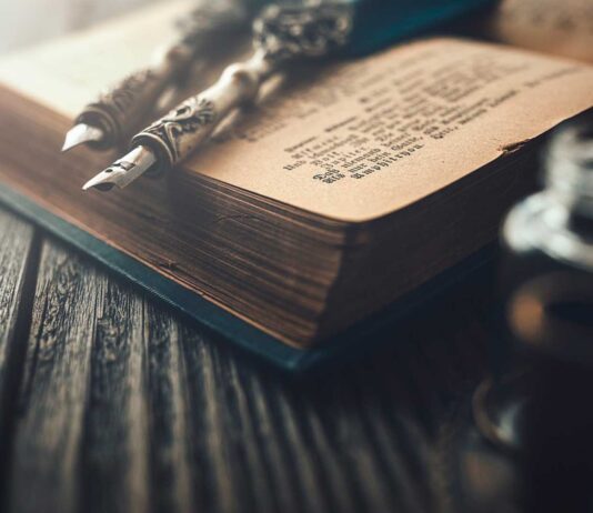 30 frases de escritores famosos | Explorando sus sabias palabras Frases de escritores famosos