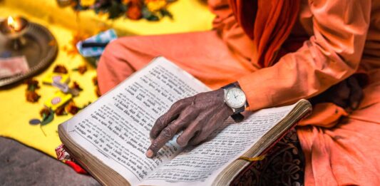 7 libros de la India | Obras de la literatura hindú libros de la india