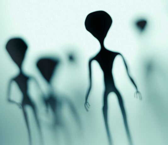 5 libros de aliens | Mejores novelas sobre extraterrestres libros de aliens