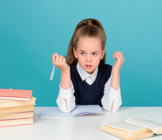 La diferencia entre Hay, Ahí y Ay: Una guía rápida La diferencia entre Hay, Ahí y Ay